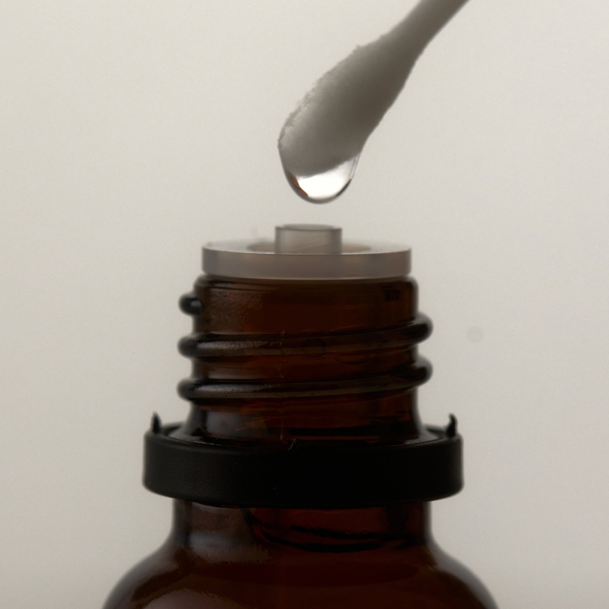 Essenherb Tea Tree 100 Oil (10ml) - AMI Cosmetic